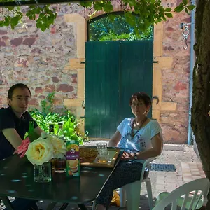 Hospitalite Et Patrimoine Lentilly
